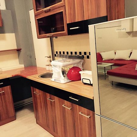Old Town Boutique Apartments Либерц Экстерьер фото