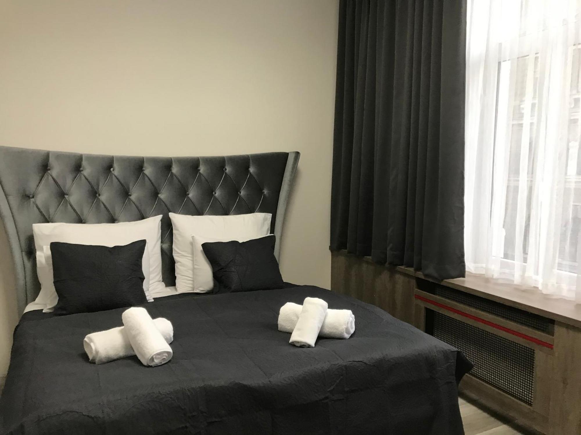Old Town Boutique Apartments Либерц Номер фото