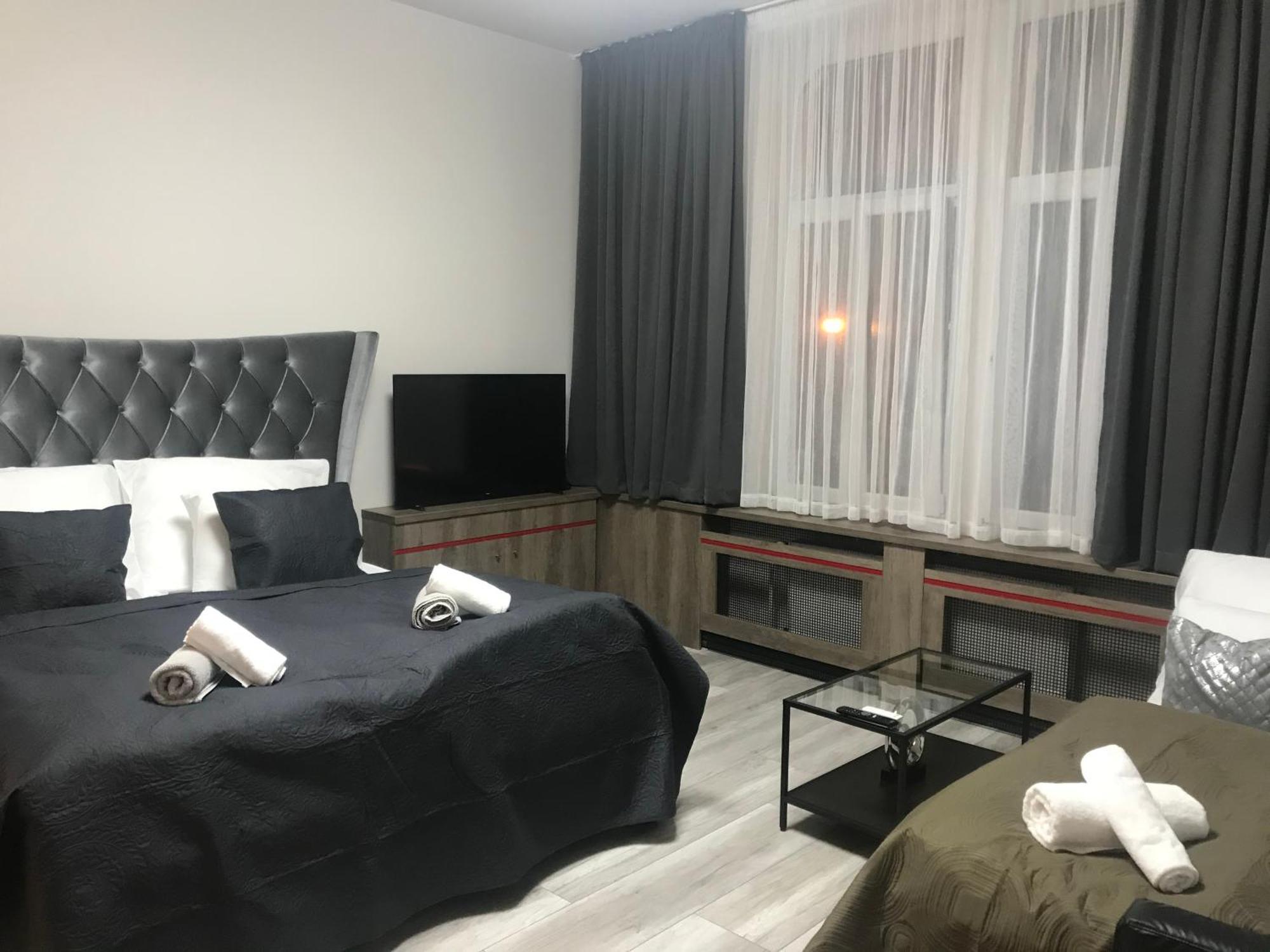 Old Town Boutique Apartments Либерц Номер фото