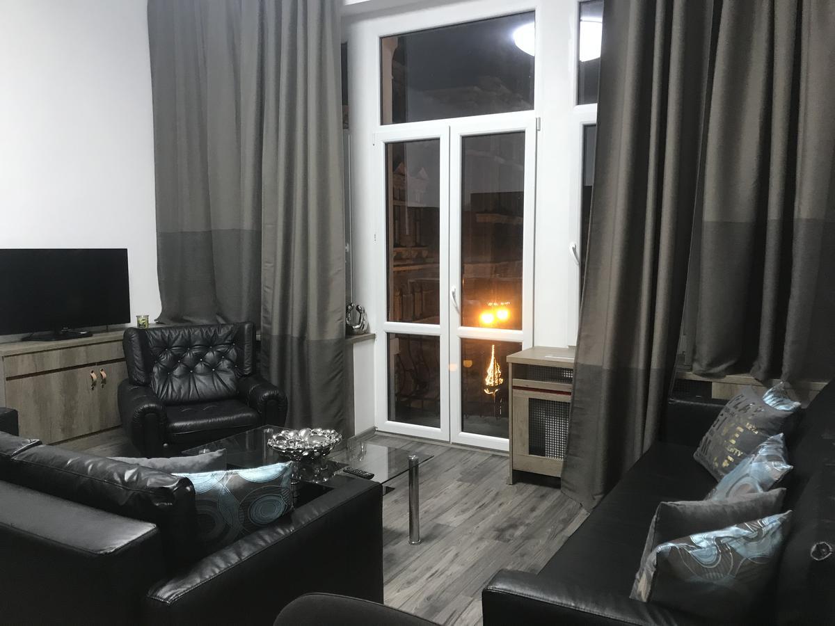 Old Town Boutique Apartments Либерц Экстерьер фото