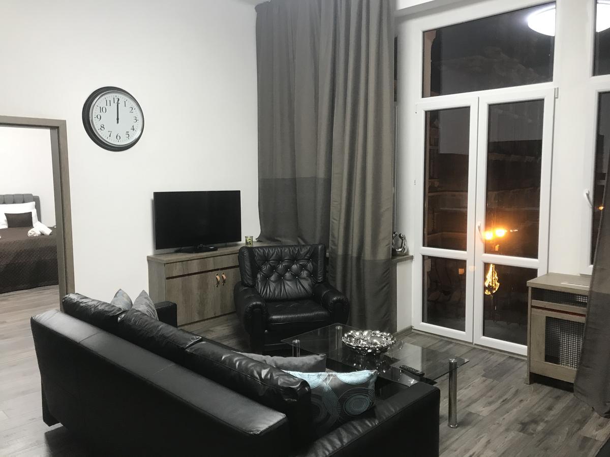 Old Town Boutique Apartments Либерц Экстерьер фото