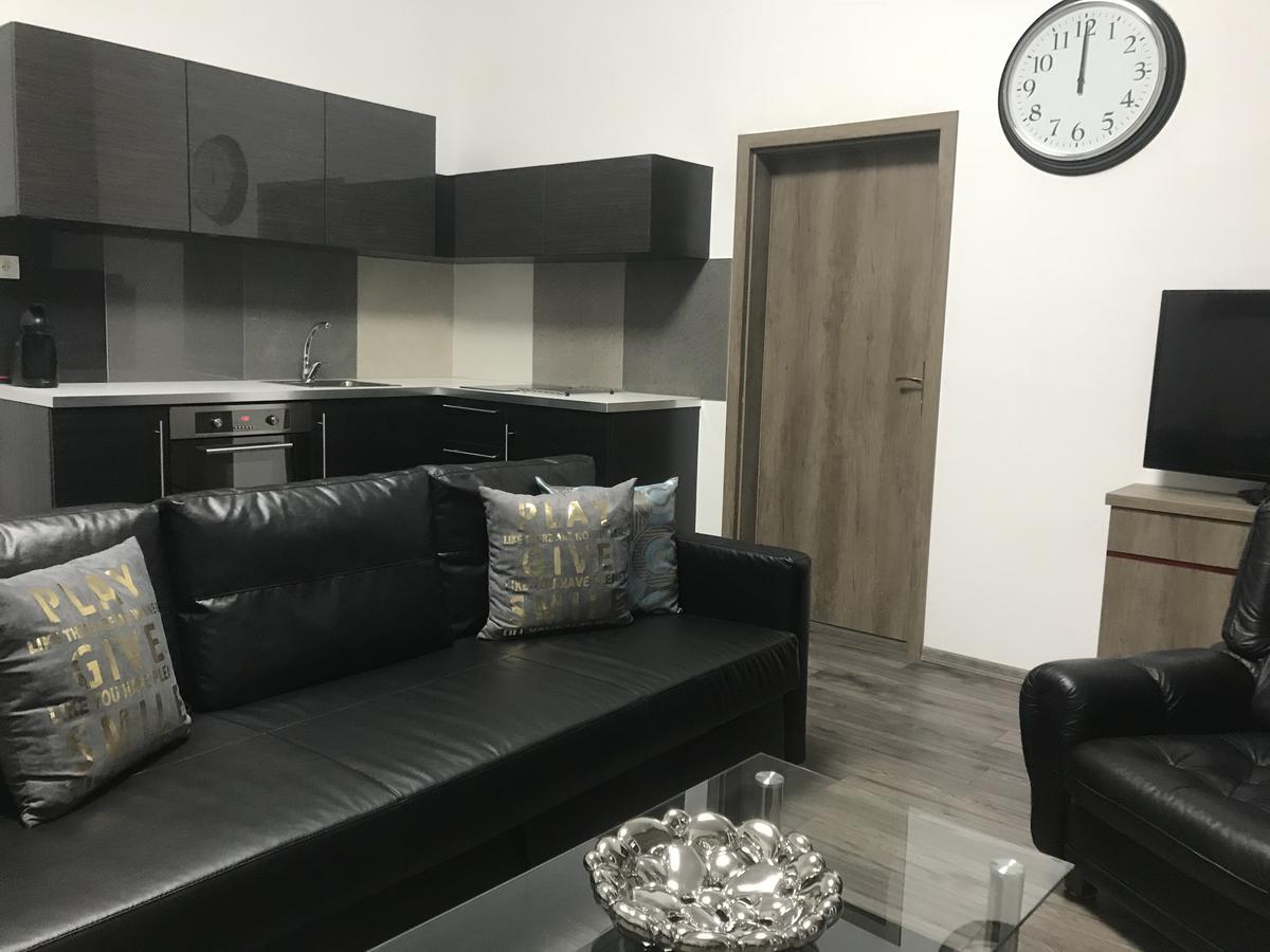 Old Town Boutique Apartments Либерц Экстерьер фото